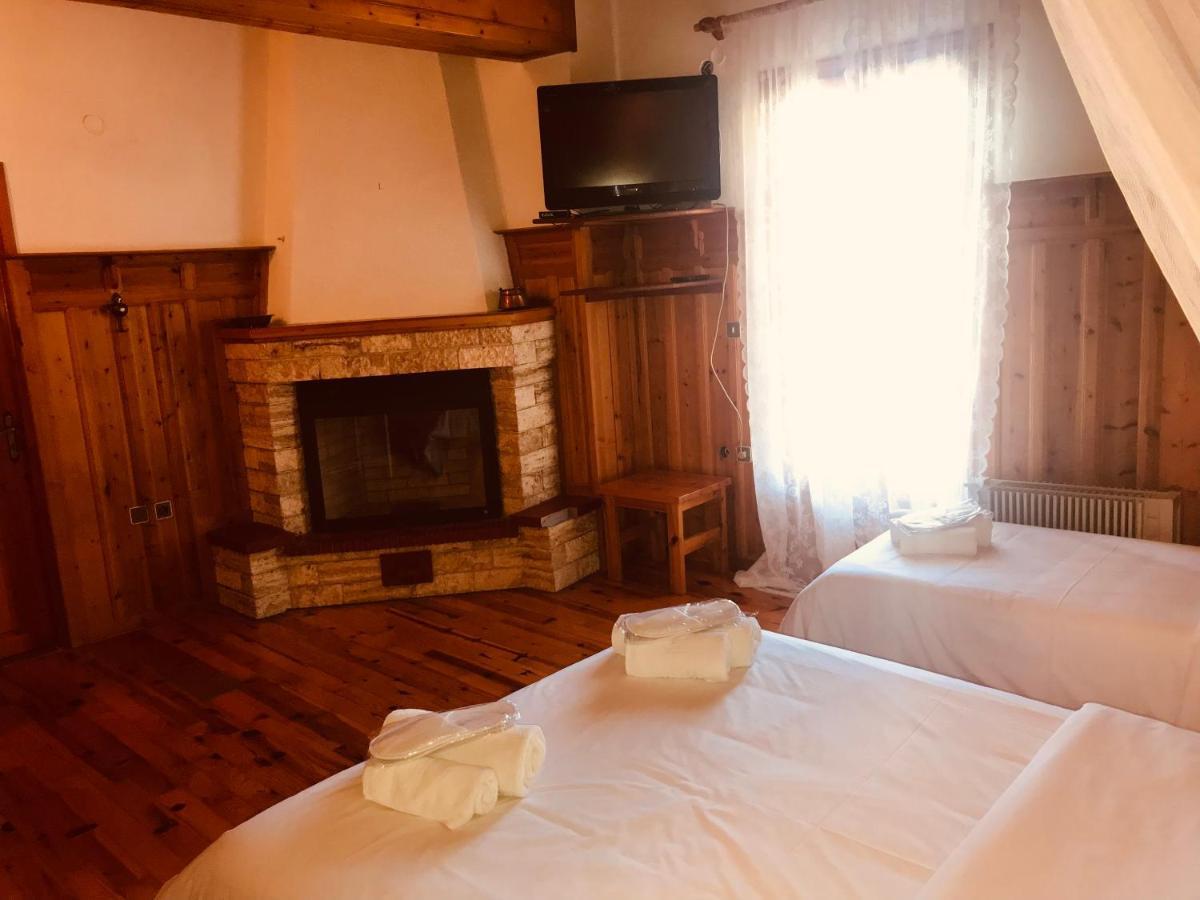 9Mouses Chasiotis Guest House Ampelakia Exterior foto
