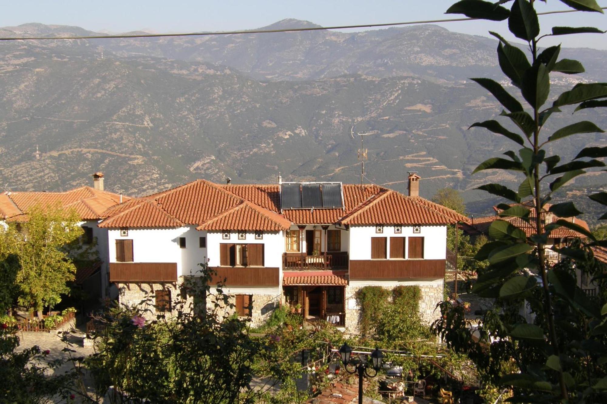 9Mouses Chasiotis Guest House Ampelakia Exterior foto