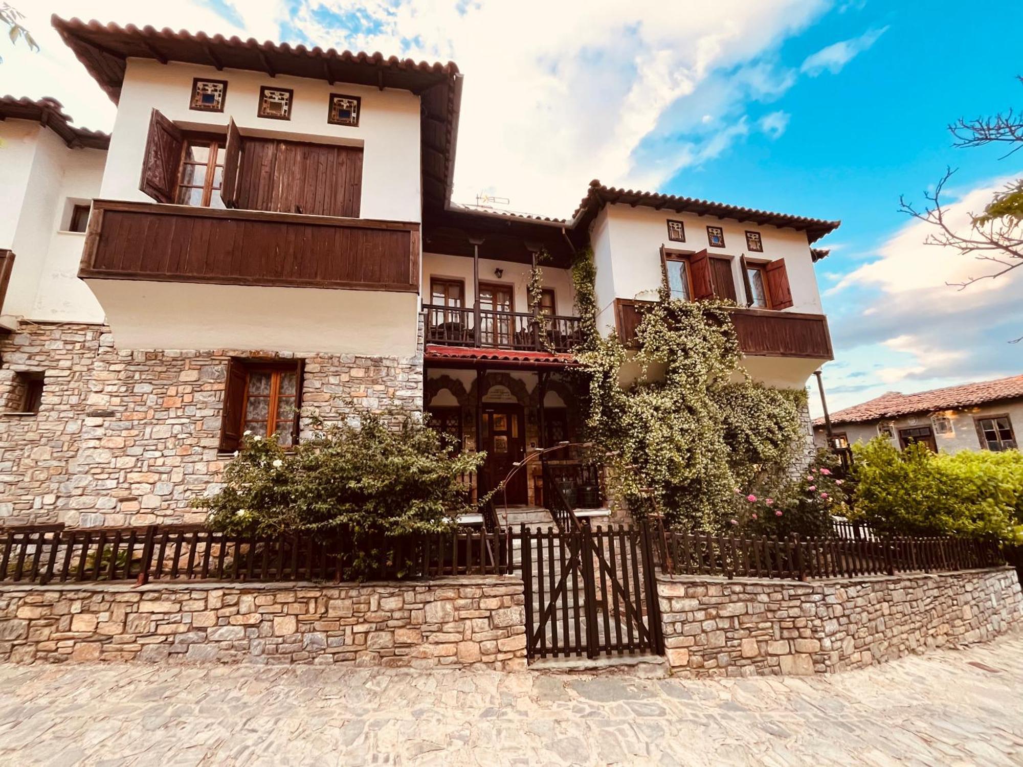 9Mouses Chasiotis Guest House Ampelakia Exterior foto